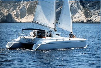 Athena 38 sailing